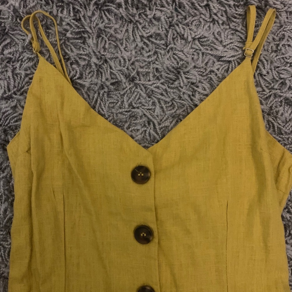 Yellow dress
